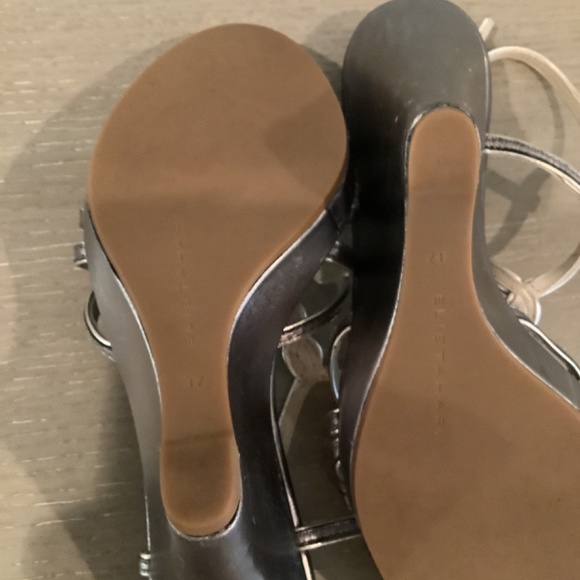 Elie Tahari wedge sling back sandal - Picture 5 of 9